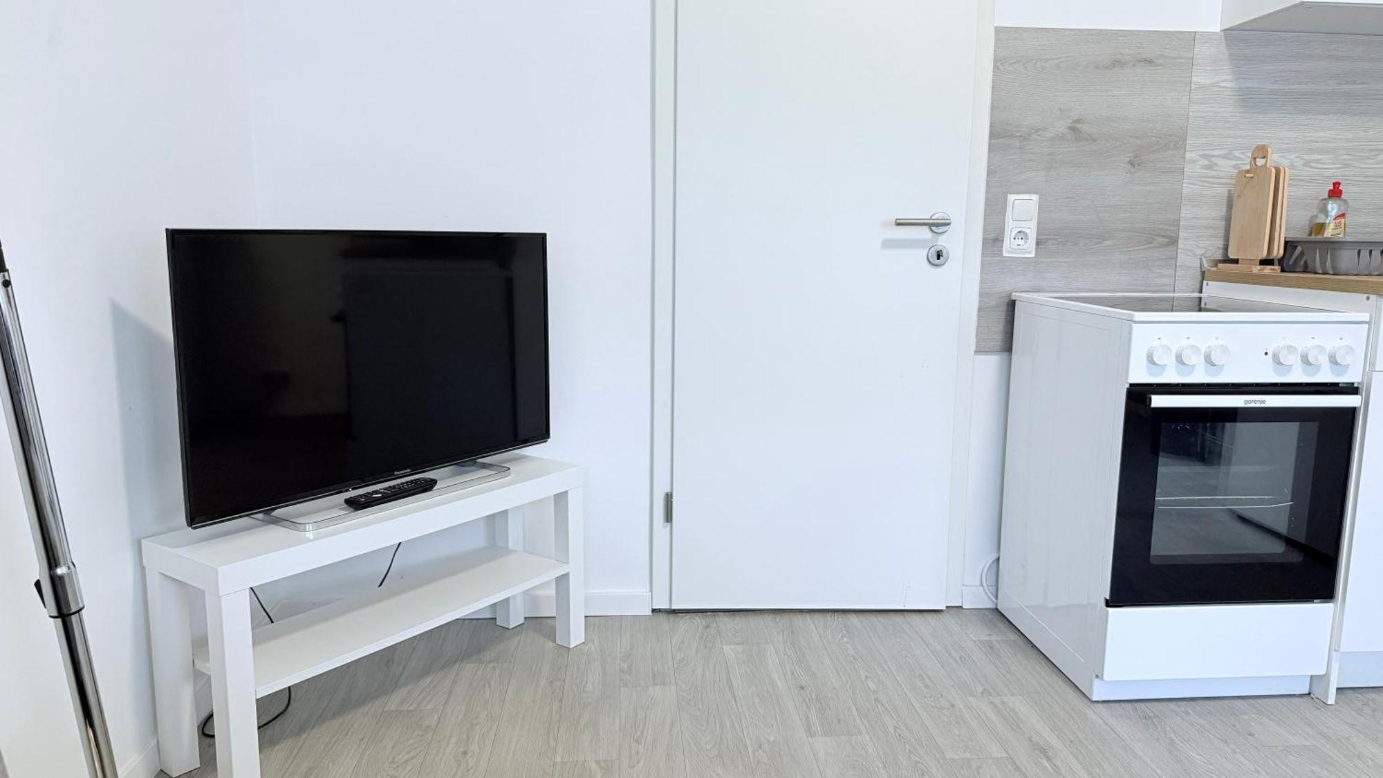 Studio-Apartments Fuer Monteure & Businessgaeste Zentral In Ноймюнстер Экстерьер фото