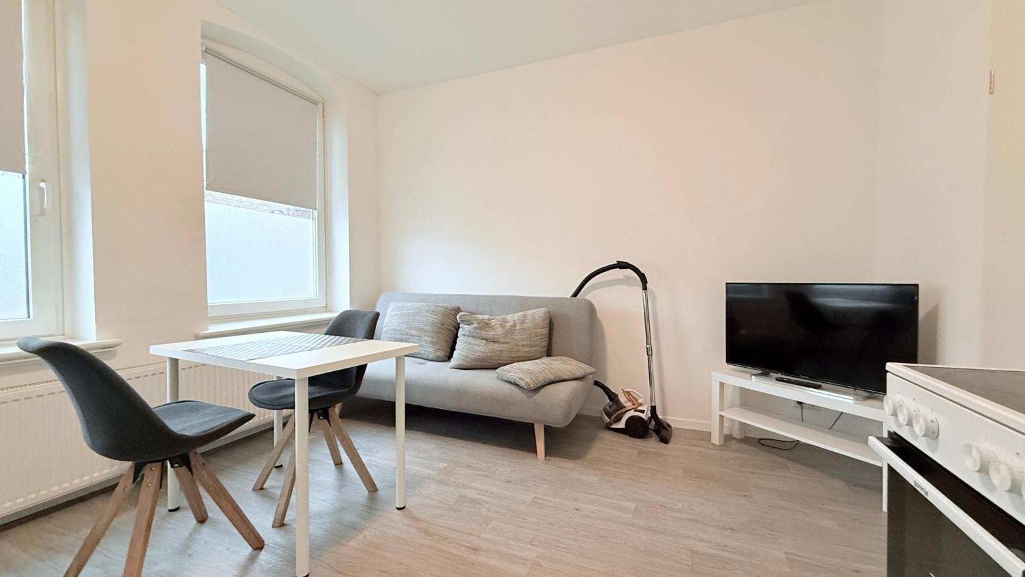 Studio-Apartments Fuer Monteure & Businessgaeste Zentral In Ноймюнстер Экстерьер фото