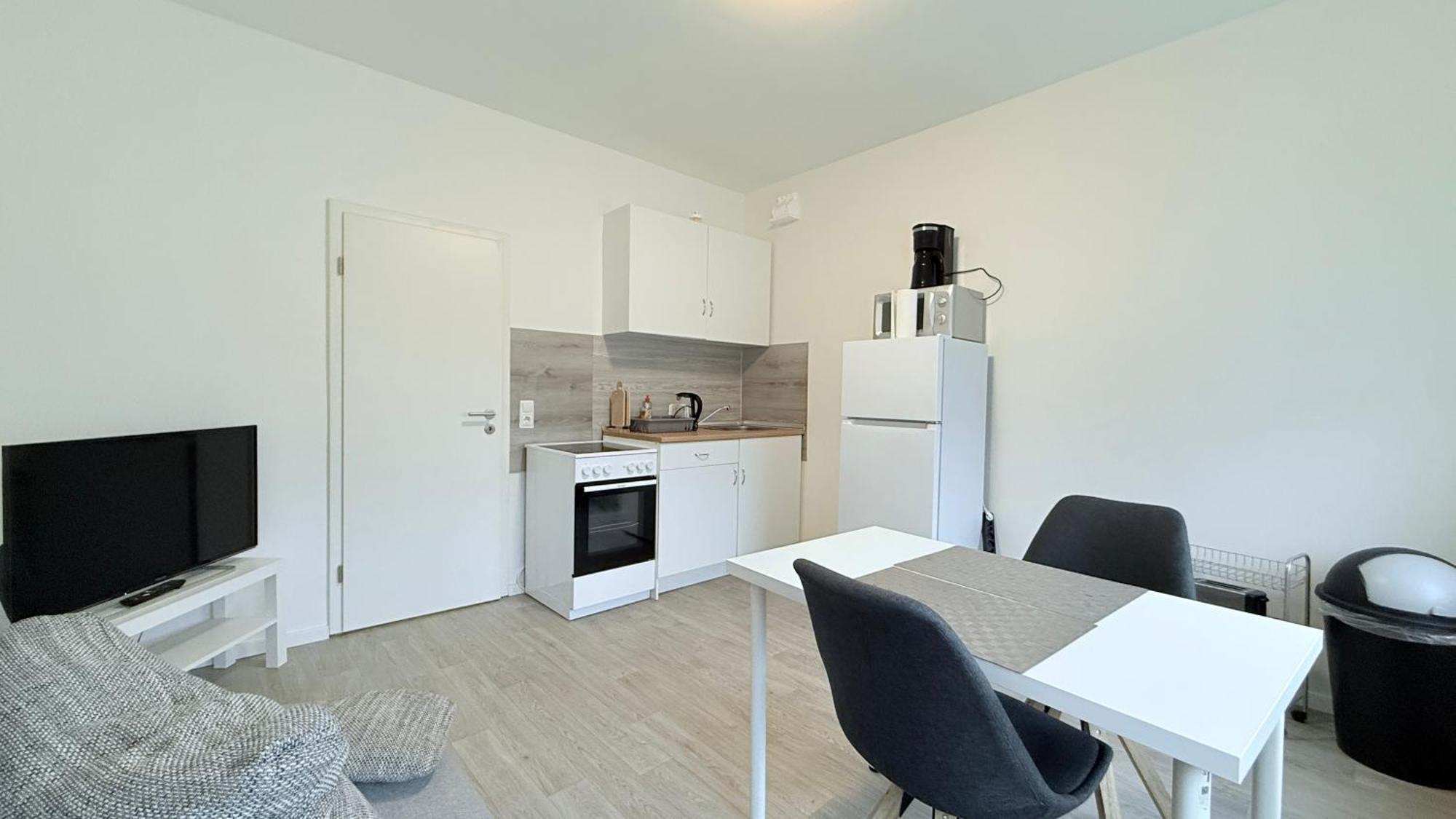 Studio-Apartments Fuer Monteure & Businessgaeste Zentral In Ноймюнстер Экстерьер фото
